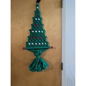 Vintage Macrame Christmas Tree Wall Hanging Green Yarn Retro Holiday Decor